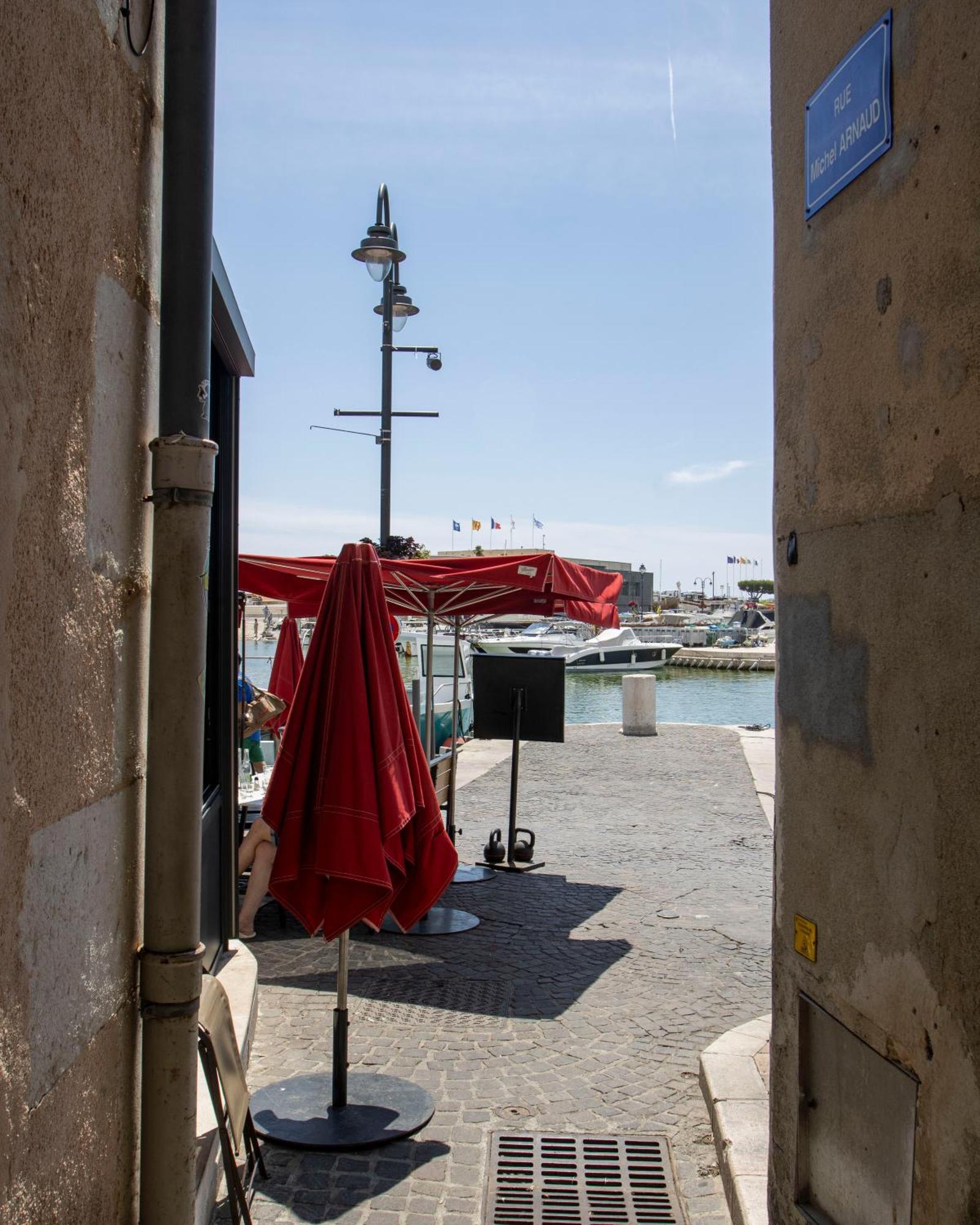 Port Village Parking Appartement